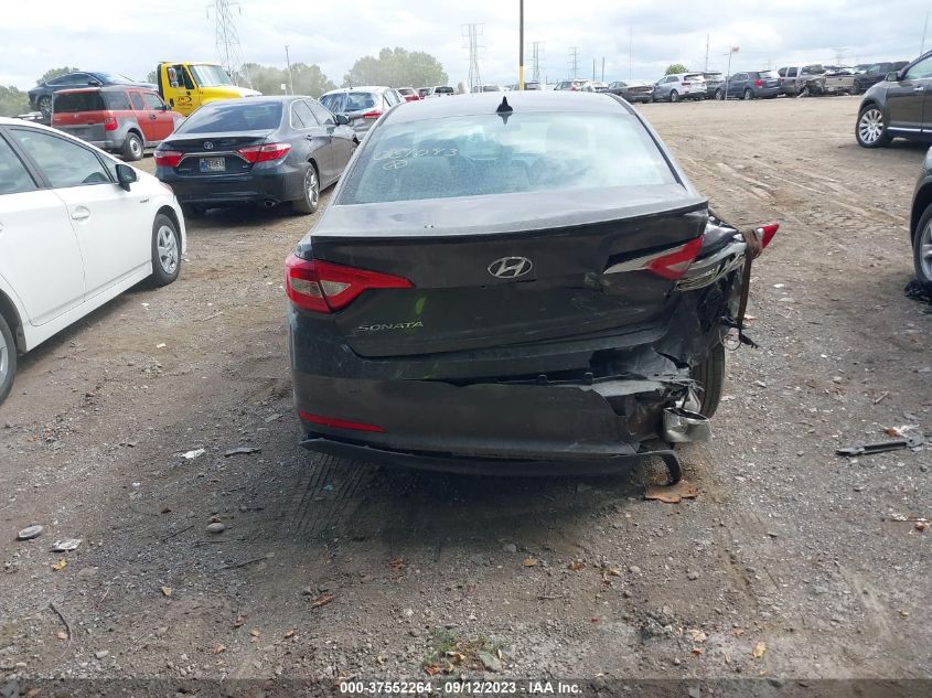 2015 HYUNDAI SONATA 2.4L SE - 5NPE24AFXFH051043