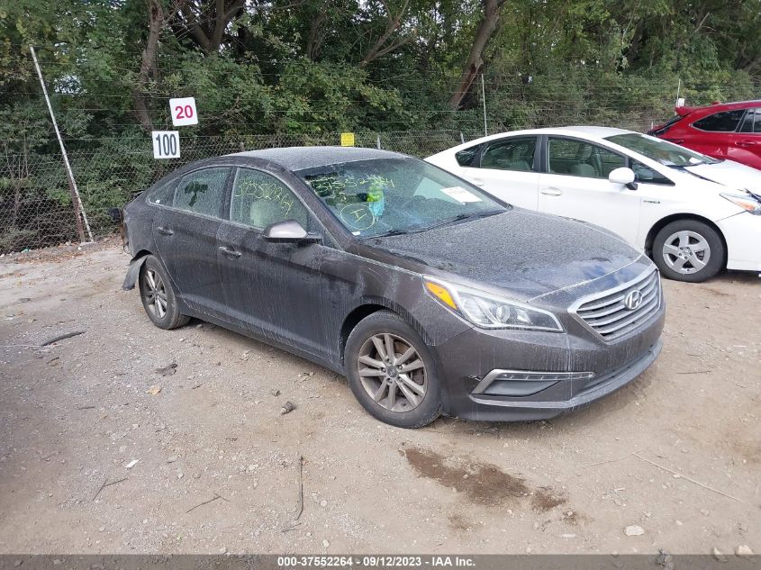 2015 HYUNDAI SONATA 2.4L SE - 5NPE24AFXFH051043