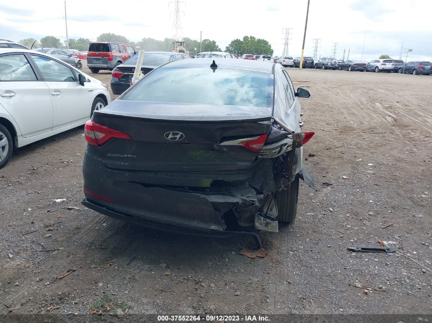 2015 HYUNDAI SONATA 2.4L SE - 5NPE24AFXFH051043