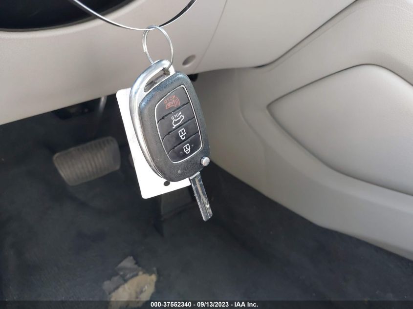 2018 HYUNDAI TUCSON SEL - KM8J33A48JU607946