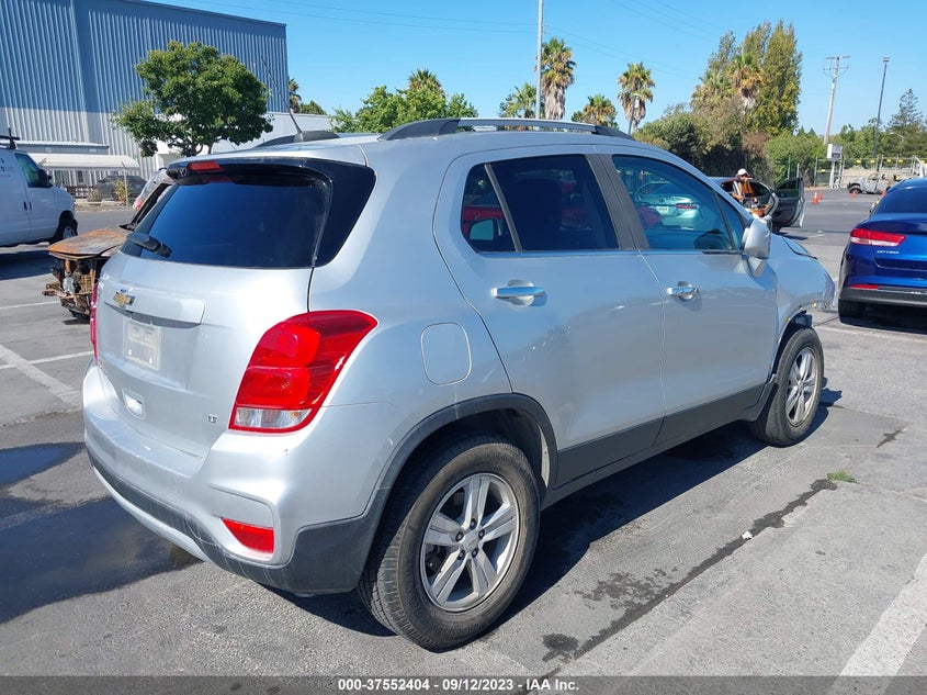 VIN KL7CJPSB2KB841338 2019 CHEVROLET TRAX LT