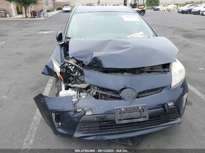 2013 TOYOTA PRIUS FOUR - JTDKN3DU7D0346755