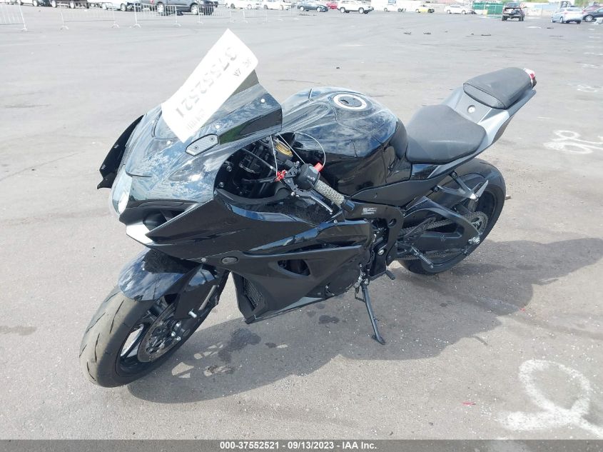 2023 SUZUKI GSX-R1000 JS1DM11B1P7100163