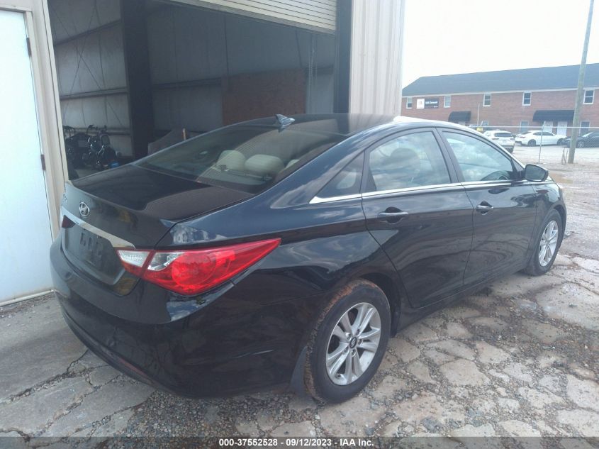 2013 HYUNDAI SONATA GLS - 5NPEB4AC2DH805510