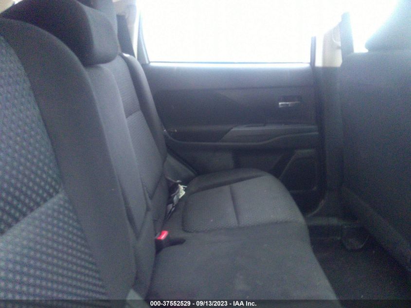 2018 MITSUBISHI OUTLANDER ES - JA4AD2A34JZ068581