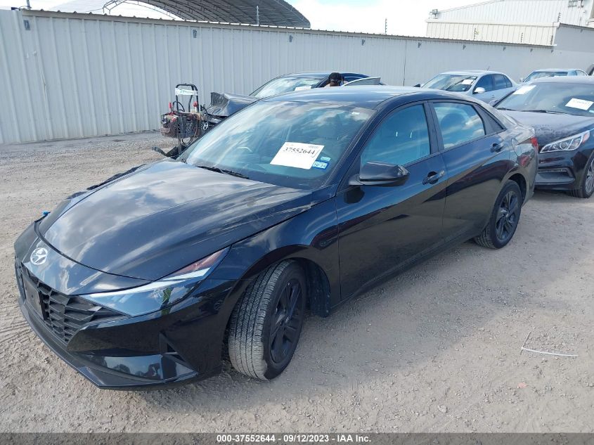 5NPLM4AG6PH102582 Hyundai Elantra SEL 2