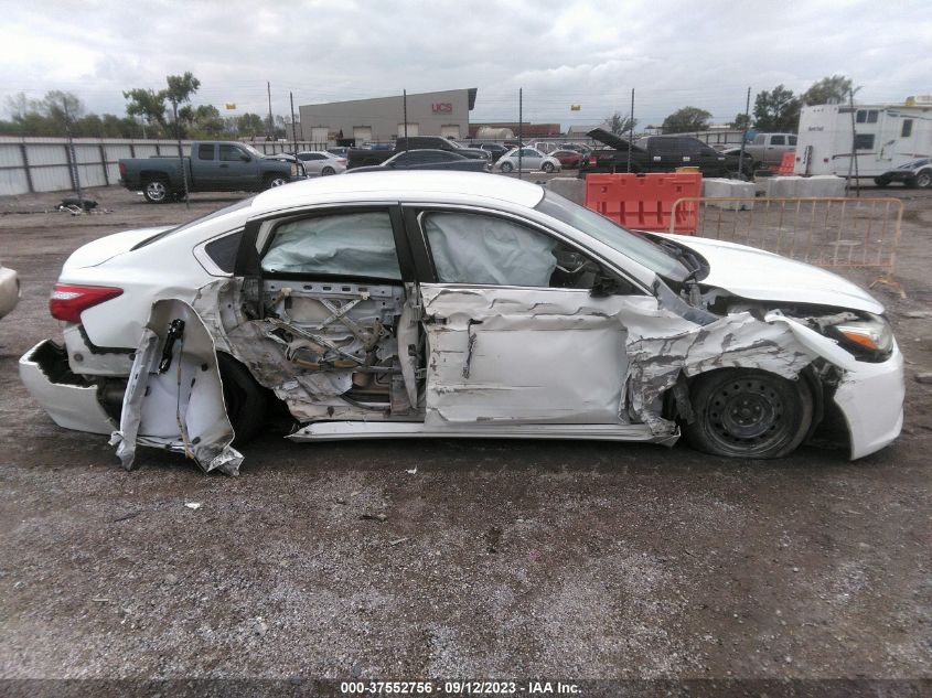 2017 NISSAN ALTIMA 2.5/S/SV/SL/SR - 1N4AL3AP7HN311275