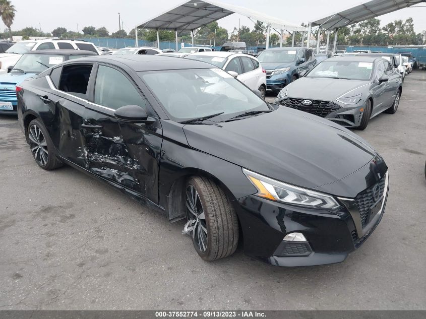 1N4BL4CV7KC176064 Nissan Altima 2.5 SR