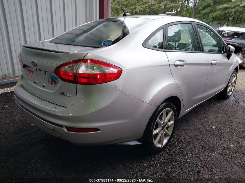 2018 FORD FIESTA SE - 3FADP4BJ3JM111611