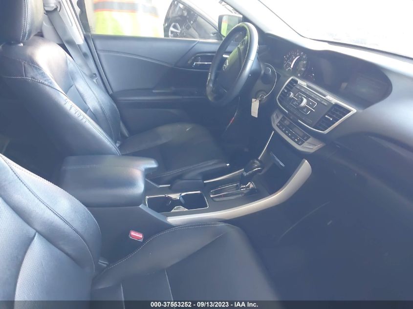 2015 HONDA ACCORD SEDAN SPORT - 1HGCR2F58FA113569