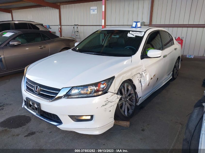 2015 HONDA ACCORD SEDAN SPORT - 1HGCR2F58FA113569