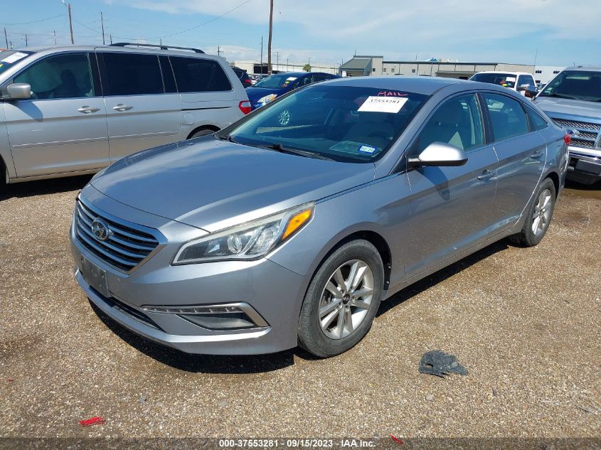 2015 HYUNDAI SONATA 2.4L SE - 5NPE24AF2FH064532