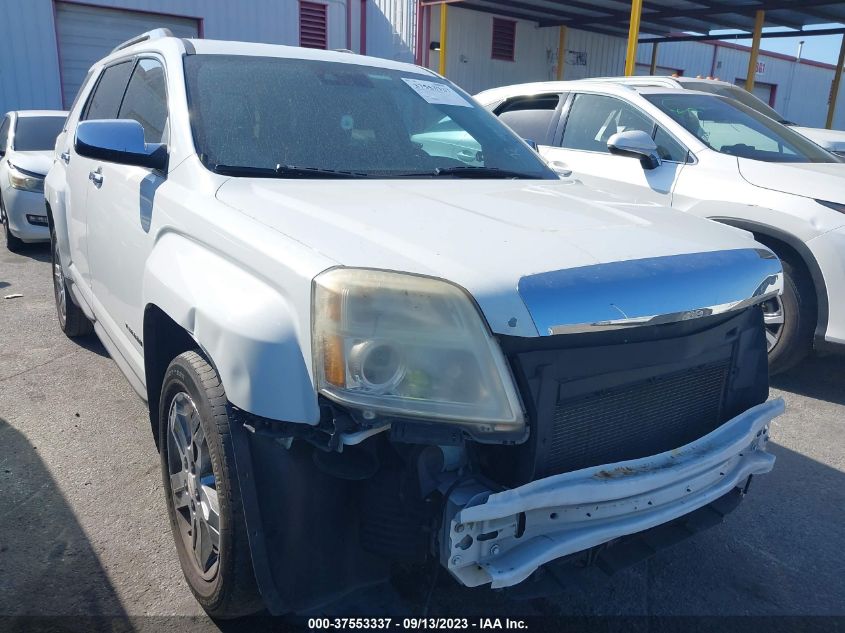 2013 GMC TERRAIN SLT - 2GKFLWE30D6230081