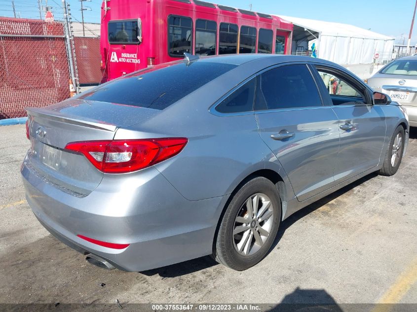 2017 HYUNDAI SONATA SE - 5NPE24AF0HH589382