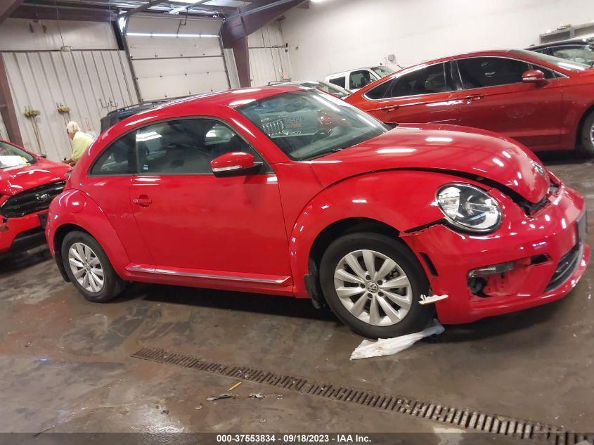 3VWFD7AT3KM712435 Volkswagen Beetle S/FINAL EDITION SE 13