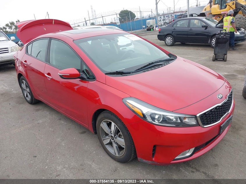 VIN 3KPFL4A78JE213467 2018 KIA FORTE S