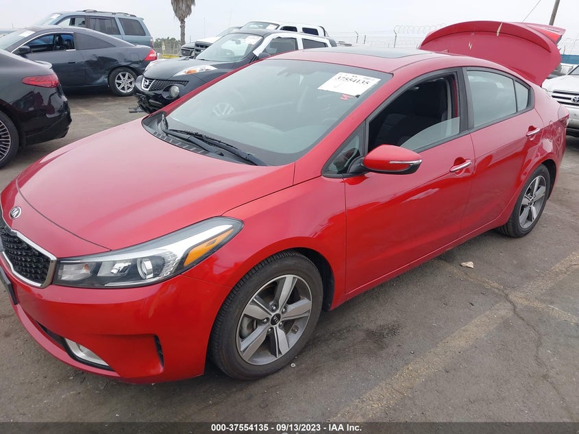 VIN 3KPFL4A78JE213467 2018 KIA FORTE S