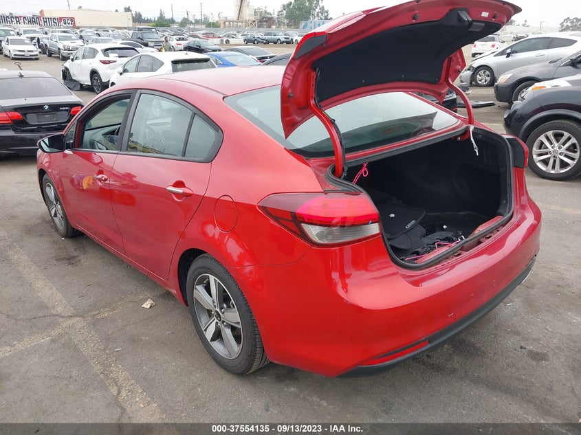 VIN 3KPFL4A78JE213467 2018 KIA FORTE S
