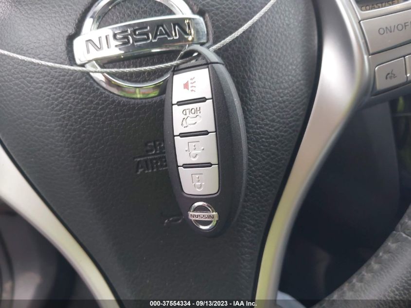 2014 NISSAN ROGUE SL - 5N1AT2MV1EC770397
