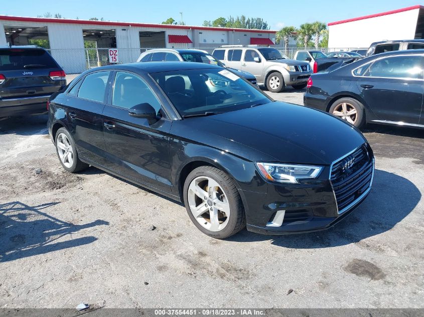 2017 AUDI A3 SEDAN PREMIUM - WAUAUGFF6H1027154