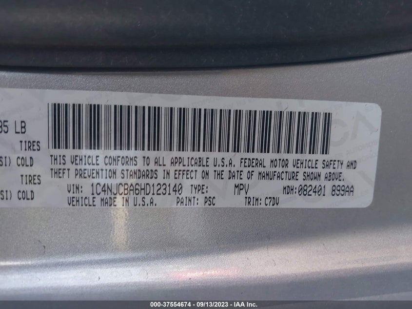 VIN 1C4NJCBA6HD123140 2017 JEEP COMPASS SPORT