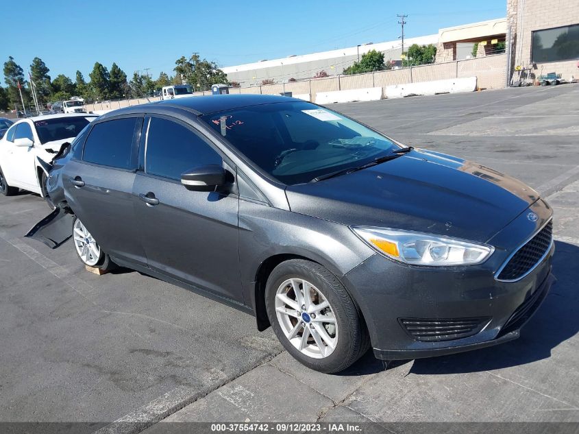 2016 FORD FOCUS SE - 1FADP3F24GL227424