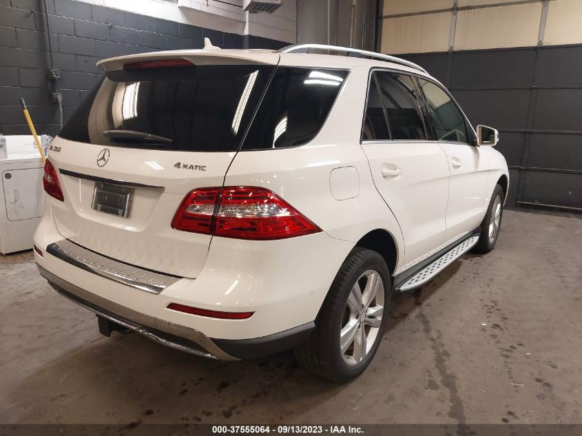 2015 MERCEDES-BENZ M-CLASS ML 350 4JGDA5HB7FA577205