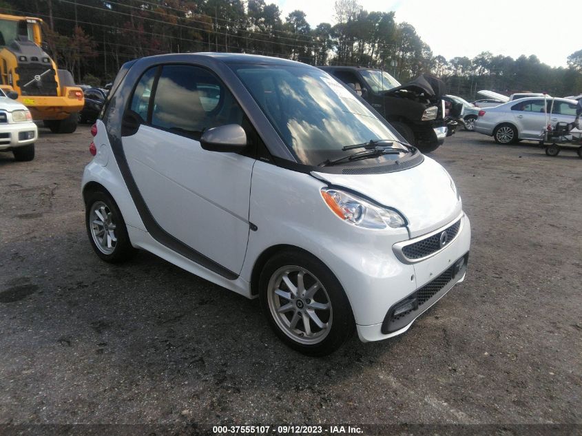 2015 SMART FORTWO ELECTRIC DRIVE PASSION - WMEEJ9AA7FK836398