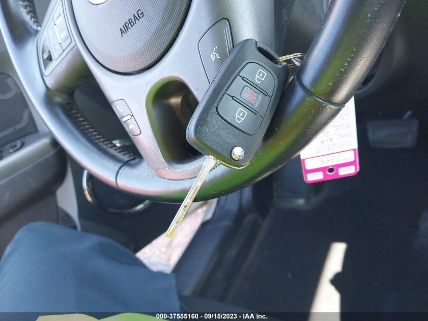 2013 KIA SOUL + - KNDJT2A66D7546051