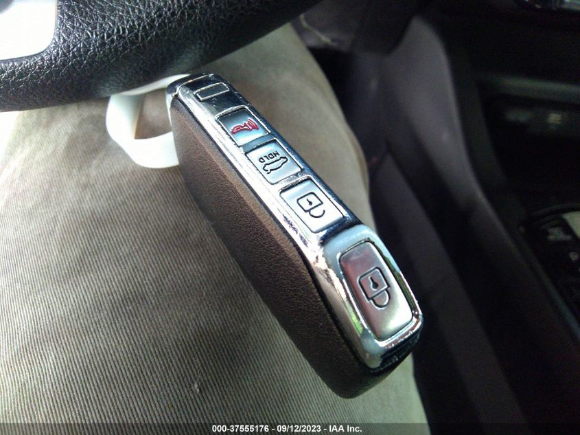 2022 KIA K5 LXS - 5XXG14J20NG120678