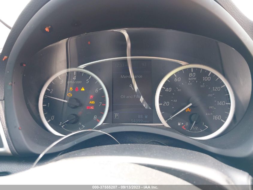2019 NISSAN SENTRA SR - 3N1AB7AP5KY449480