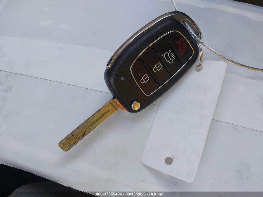 VIN KM8J23A45LU090806 2020 HYUNDAI TUCSON SE