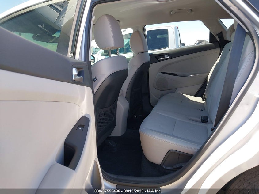 VIN KM8J23A45LU090806 2020 HYUNDAI TUCSON SE
