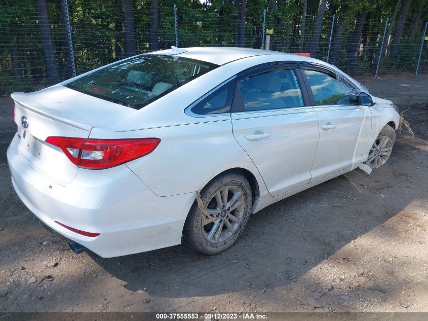 2017 HYUNDAI SONATA SE - 5NPE24AF3HH542329