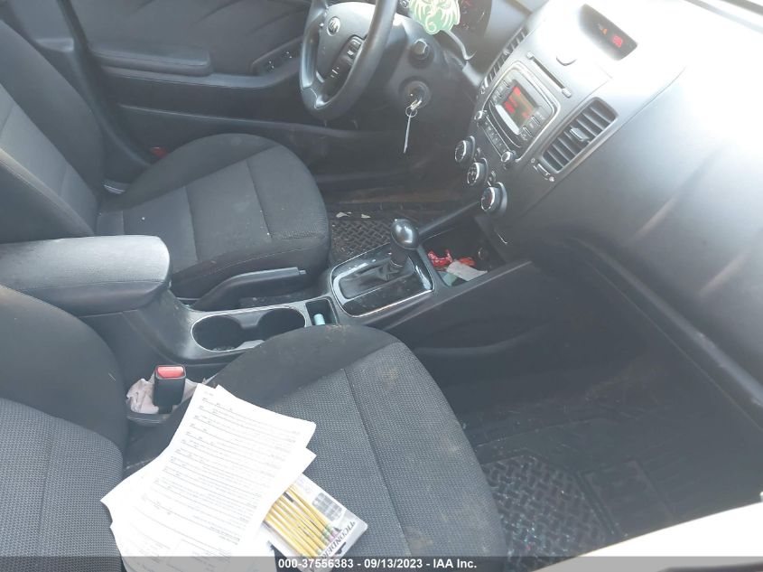 2017 KIA FORTE LX - KNAFK5A85H5682617