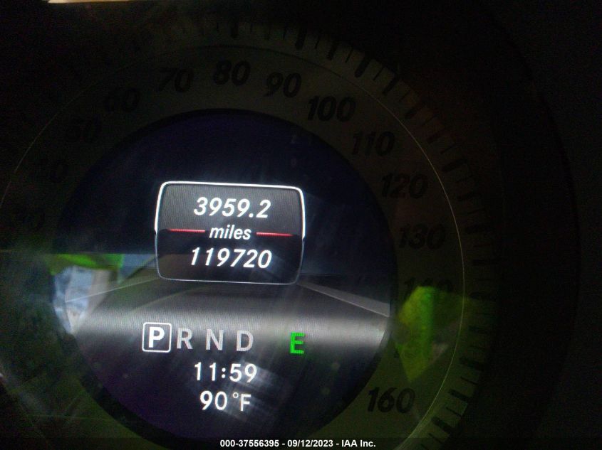 2013 MERCEDES-BENZ C 250 SPORT/LUXURY WDDGF4HB0DR283193