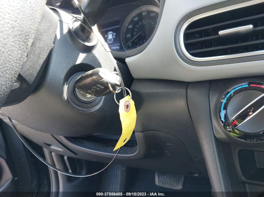 2020 HYUNDAI KONA SE - KM8K12AA9LU477186