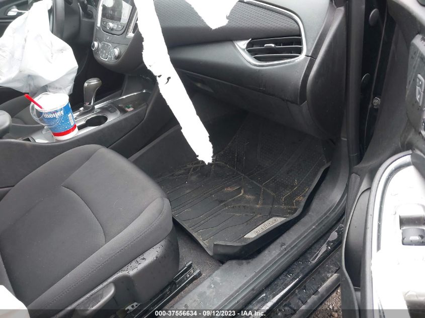2019 CHEVROLET MALIBU LT - 1G1ZD5ST3KF127981