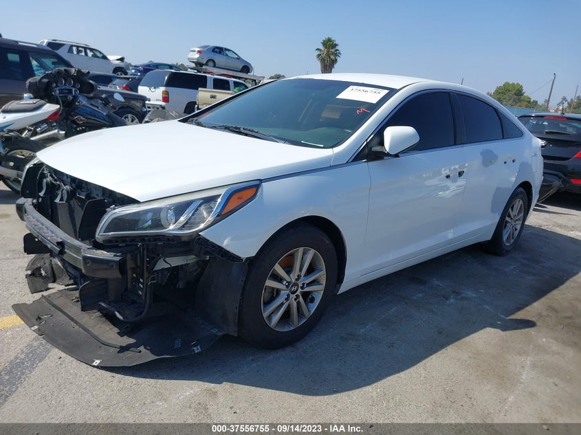 VIN 5NPE24AFXHH474384 2017 HYUNDAI SONATA 2.4L