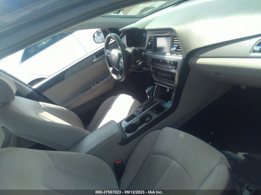 VIN 5NPE24AF5HH487382 2017 HYUNDAI SONATA SE