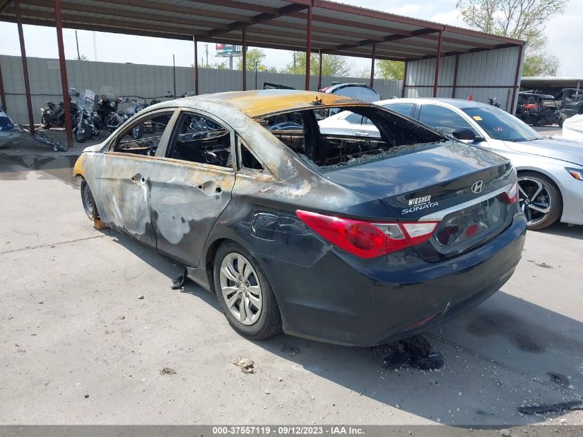 2013 HYUNDAI SONATA GLS - 5NPEB4AC6DH548996