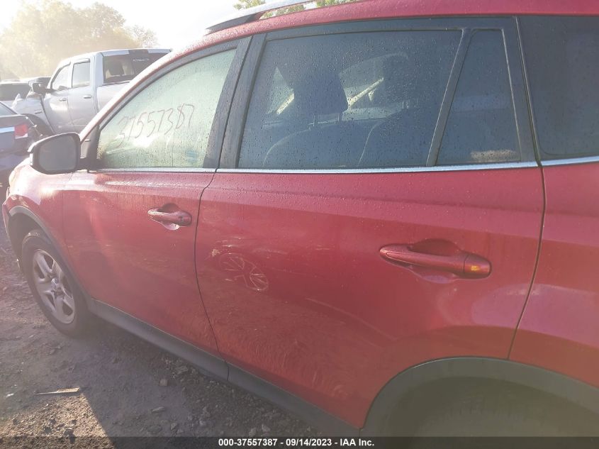 2015 TOYOTA RAV4 LE - JTMBFREV8FJ044668