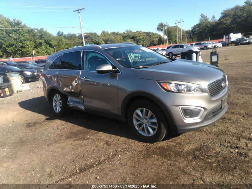 2017 KIA SORENTO LX V6 - 5XYPGDA53HG227667