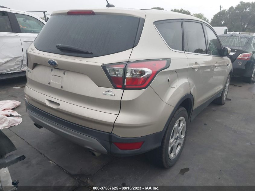 2017 FORD ESCAPE SE - 1FMCU0GD2HUB29013