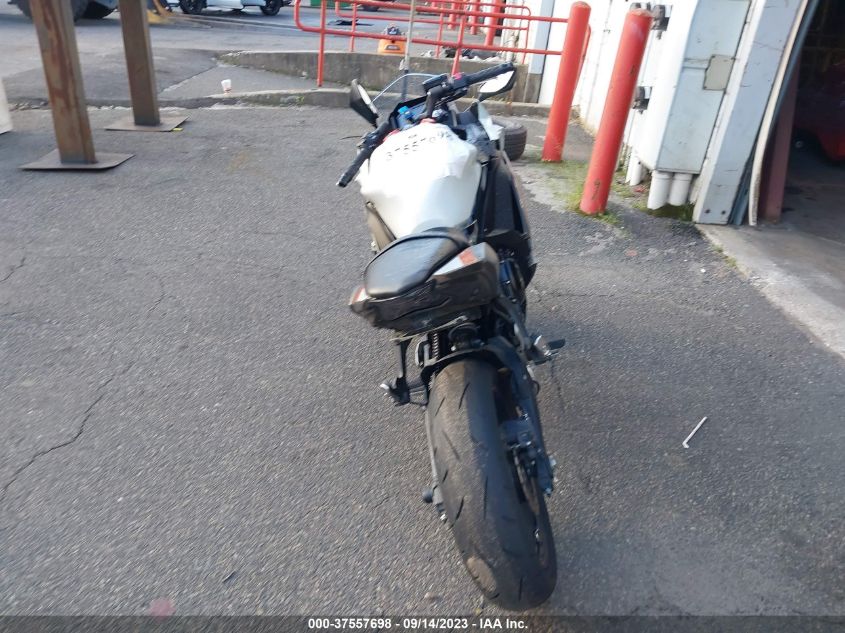 2023 KAWASAKI EX650 R - ML5EXER19PDA90825