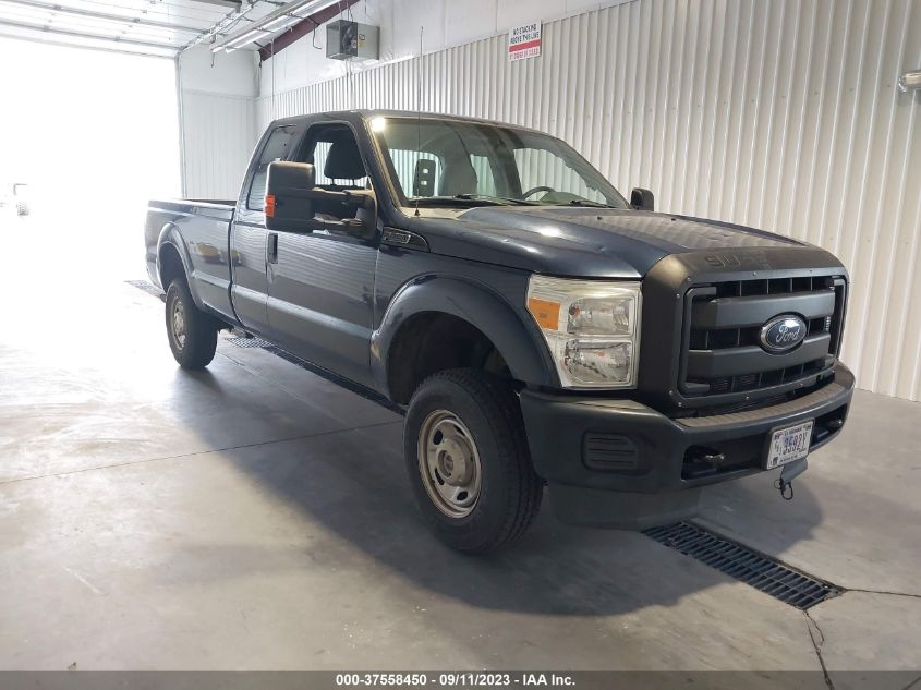 2015 FORD SUPER DUTY F-250 SRW XLT/LARIAT/XL - 1FT7X2B60FEA15343