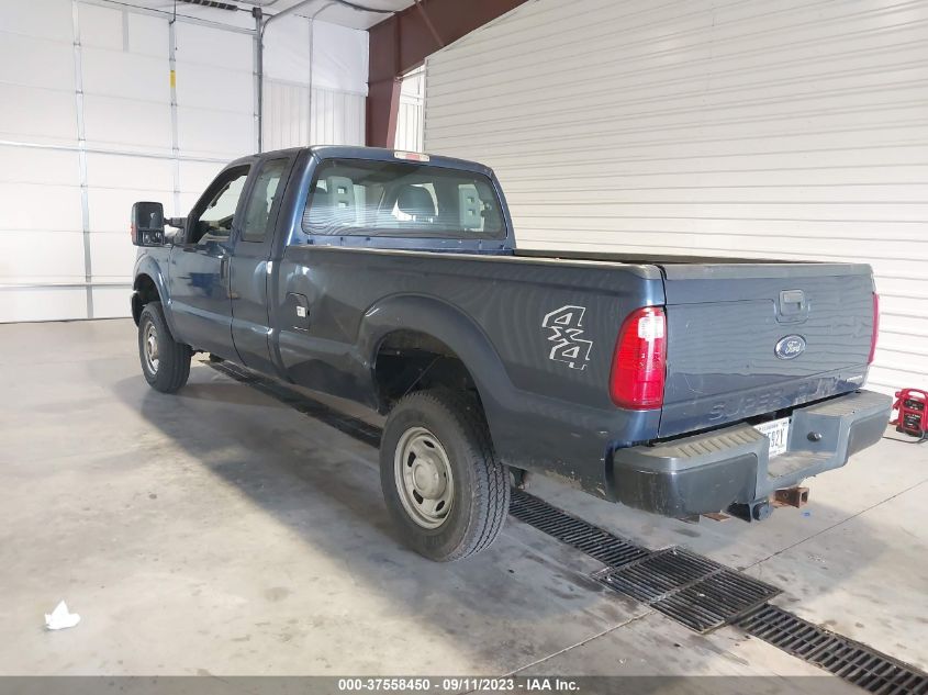 2015 FORD SUPER DUTY F-250 SRW XLT/LARIAT/XL - 1FT7X2B60FEA15343