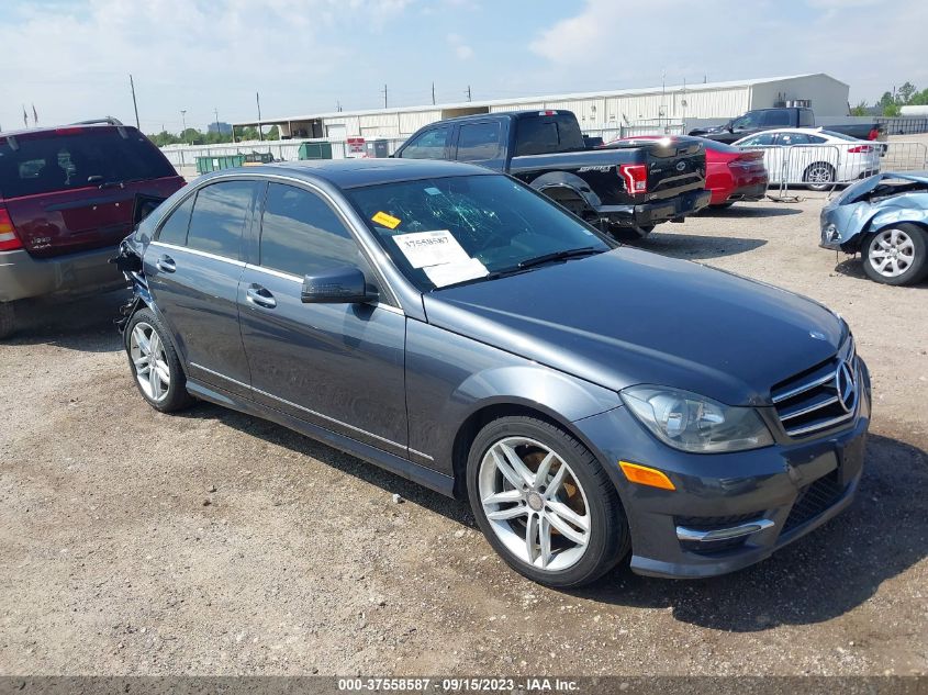 2014 MERCEDES-BENZ C-CLASS C 250 - WDDGF4HB3EA958289