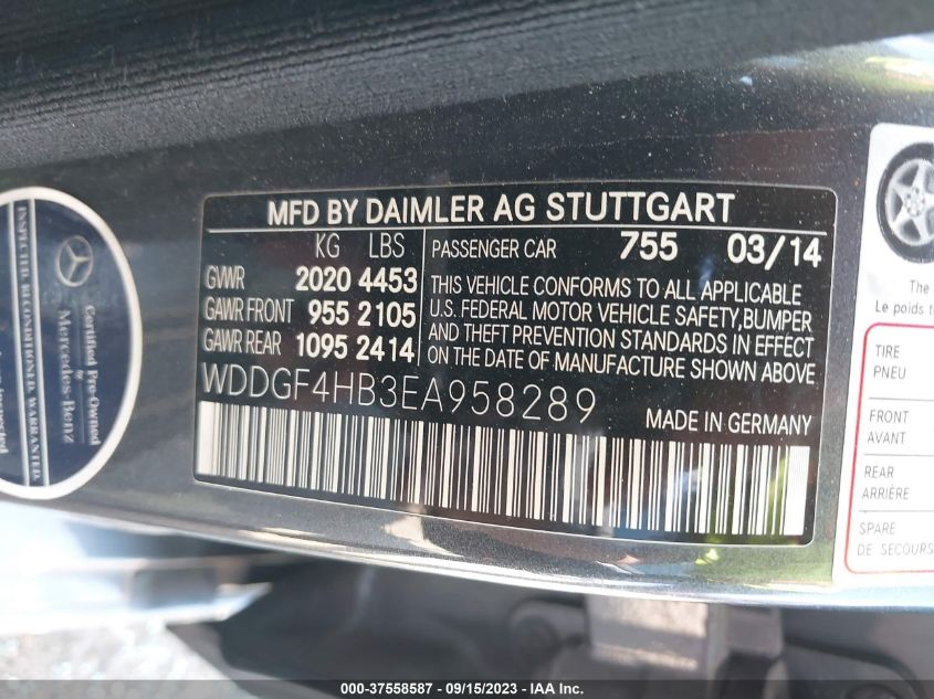 2014 MERCEDES-BENZ C-CLASS C 250 - WDDGF4HB3EA958289