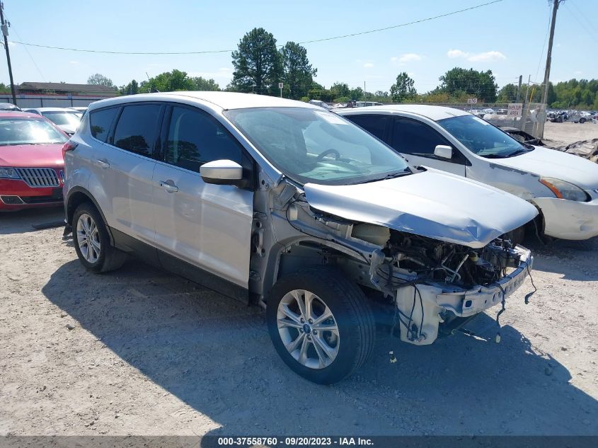 2019 FORD ESCAPE SE - 1FMCU0GD6KUA11666